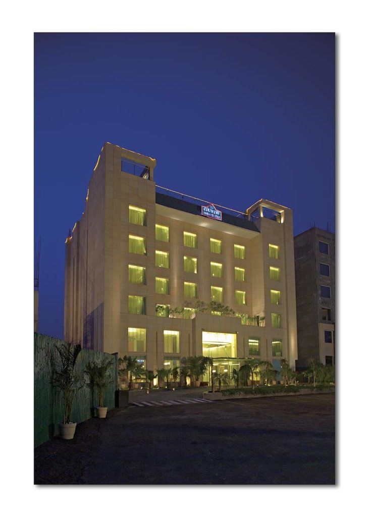 גורגאון Radisson Hotel Sector 29 Gurugram מראה חיצוני תמונה